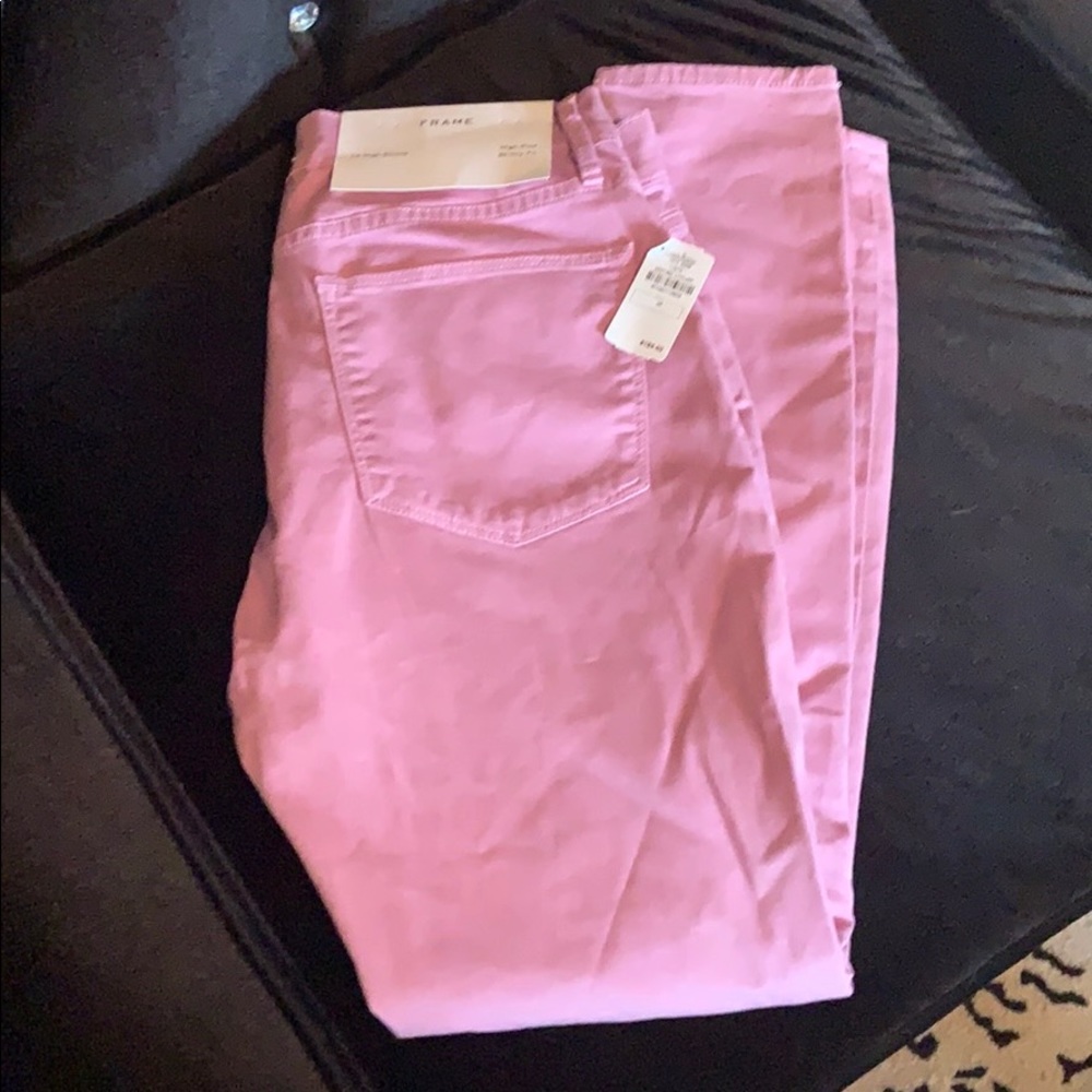 FRAME Le High Skinny in lavender. NWT!!!